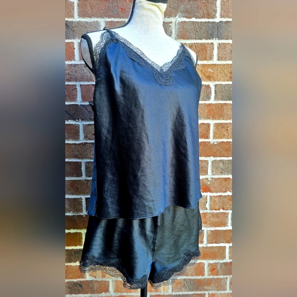 Victoria's Secret Black Chemise with Lace Detail - Picture 1 of 10